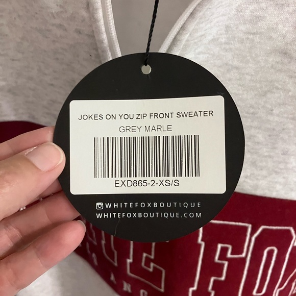 White Fox Boutique White and Red Zip-Up Sweater - Picture 2 of 5